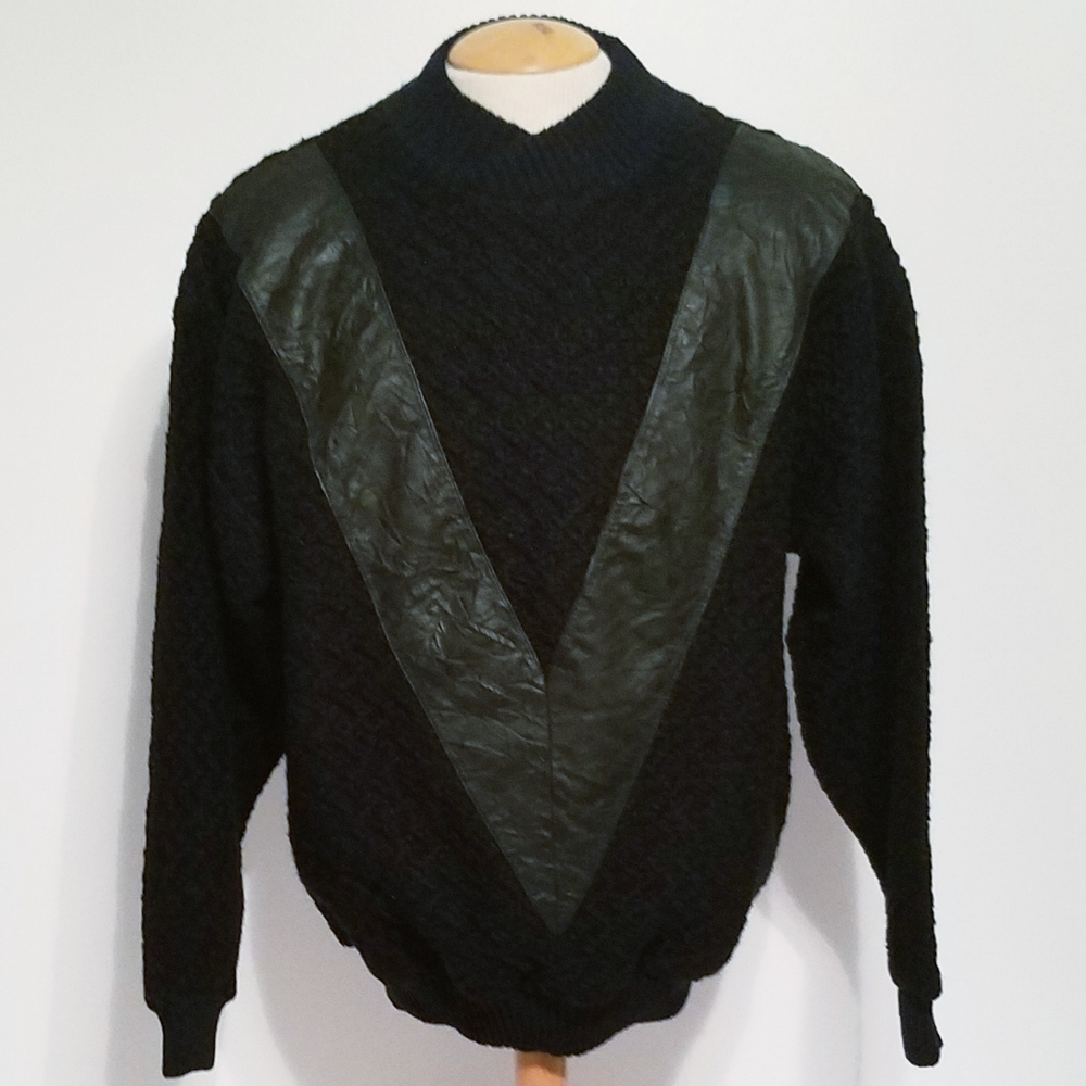 Hoopla Black Crochet V Neck Pullover Sweater